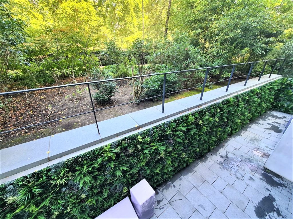 Artificial Green Wall at Hyde Park Property