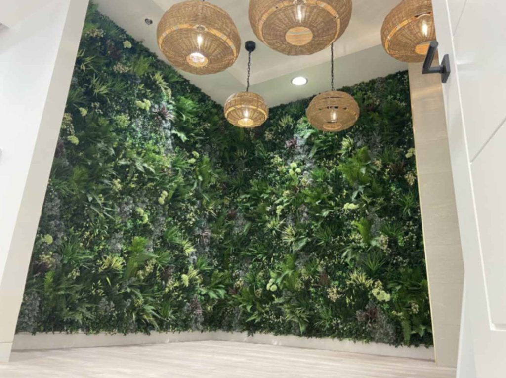 Vistafolia Artificial Green Wall Installation in Las Vegas, Nevada